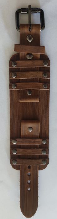 Paski do zegarka z podkladką.