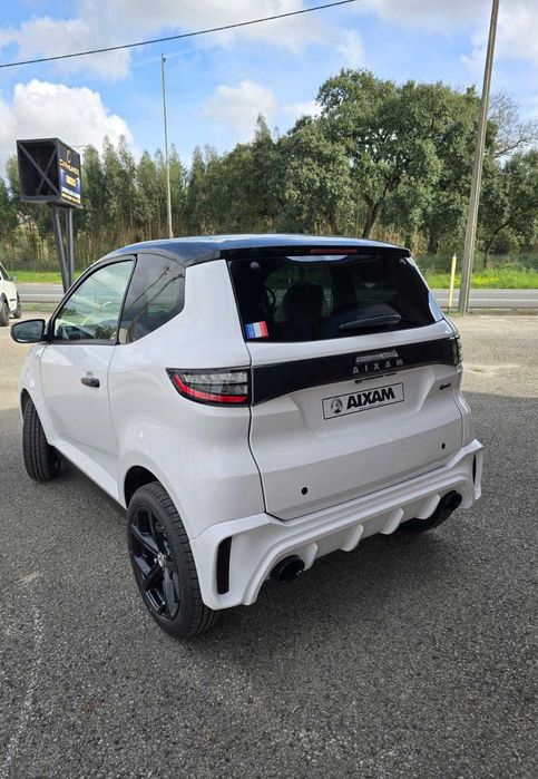 Microcarro/Quadriciclo AIXAM - carro sem carta B