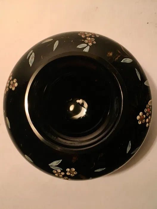 VIDRO PRETO - pintado à mão - anos 50 - 9,5 x 9,5 cm/s