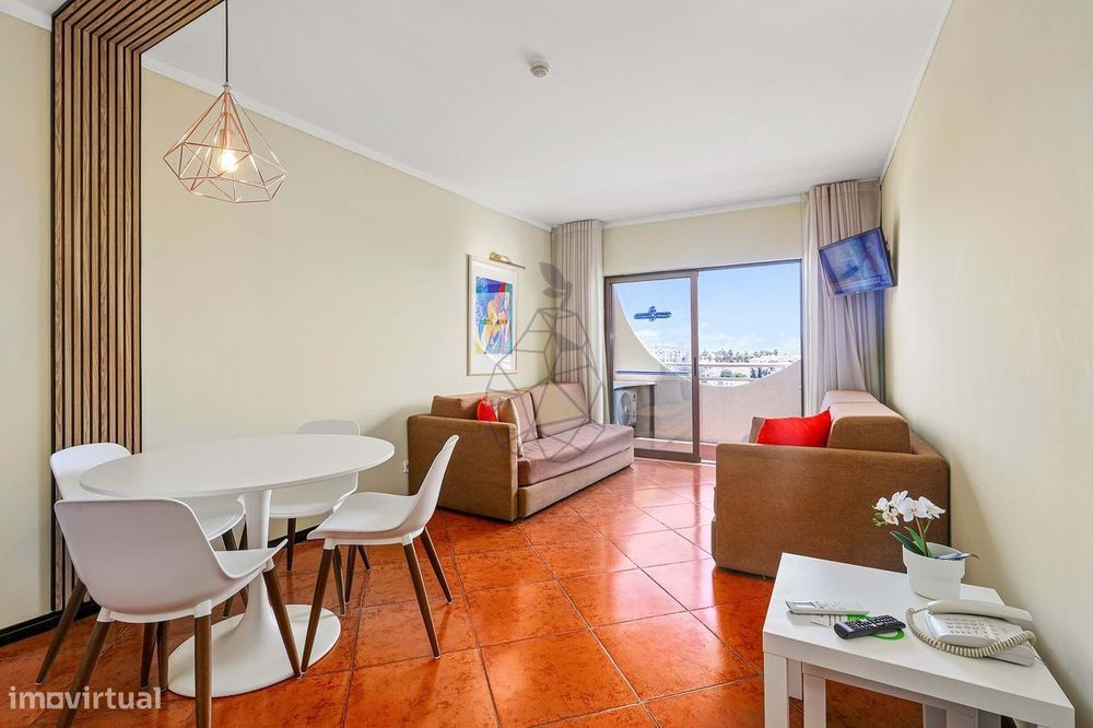 Apartamento T1  Renovado em Unidade Hoteleira - Albufeira — Albufeira E Olhos De Água, Faro