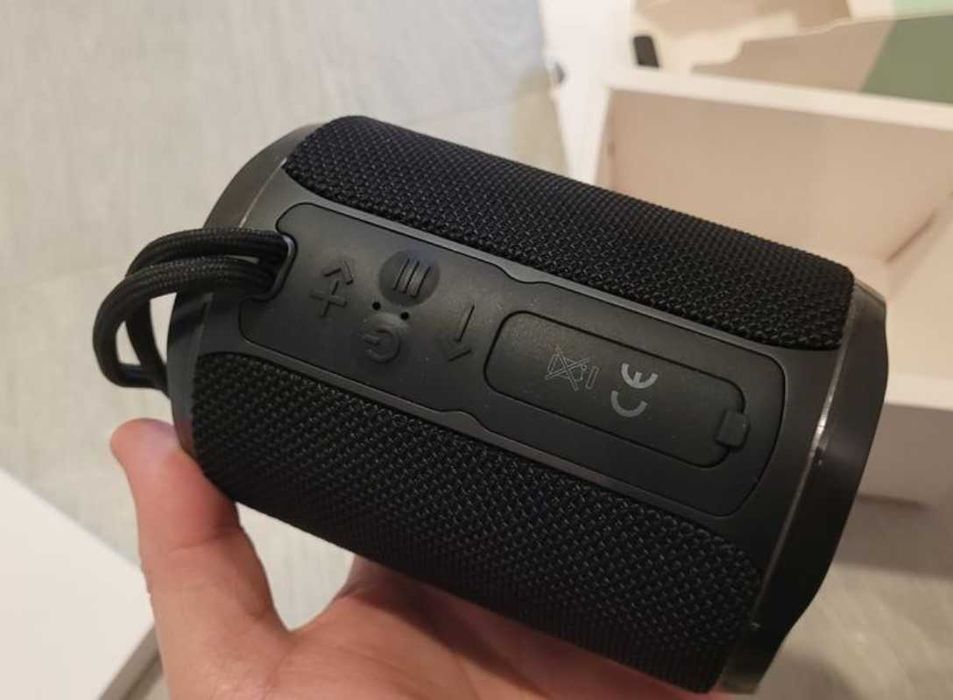 Vendo Coluna Bluetooth Energy Sistem Urban Box Supernova como nova