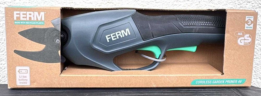 SEKATOR akumulatorowy FERM GPM1001, nowy