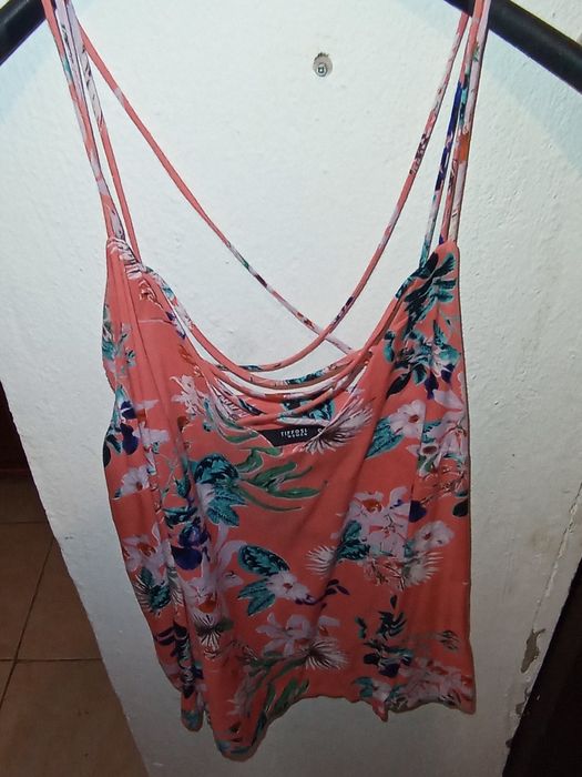 Roupas usadas, mas em bom estado