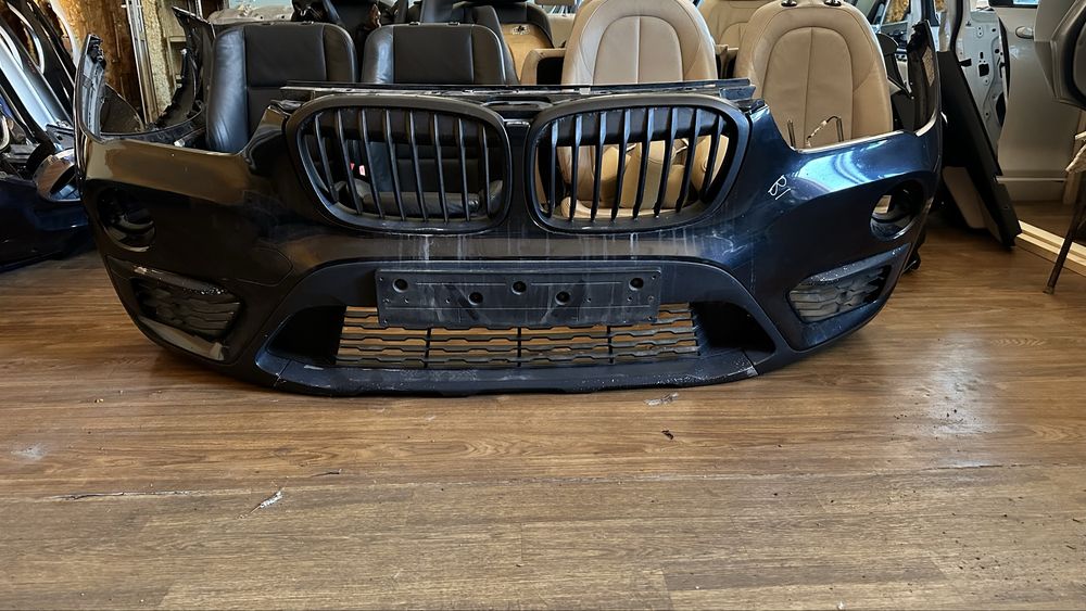 Бампер передній BMW X1 F48 2018 рік