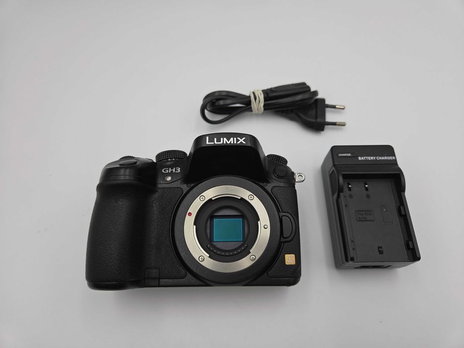 WYPRZEDAŻ Aparat Panasonic Lumix GH3 body  profesjonalny