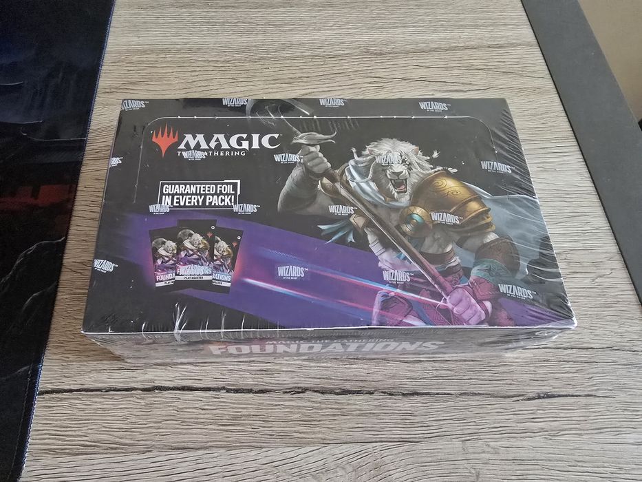 Magic: The Gathering Foundations Play Booster Box - Nowy - ENG