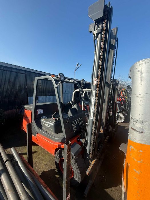 części wózek widłowy elektryczny LINDE E40 E50 388 seria rozdzielacz