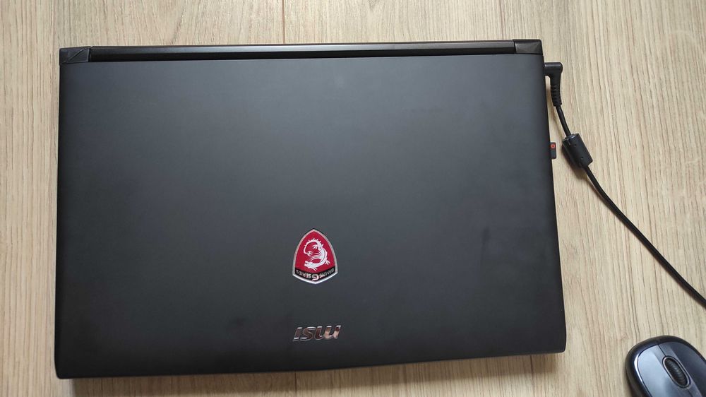 Ноутбук MSI GL62 6QD: 32 GB DDR4, 480GB+128GB SSD+1TB HDD, i7-6700, NVIDIA GTX 950M 2 ГБ