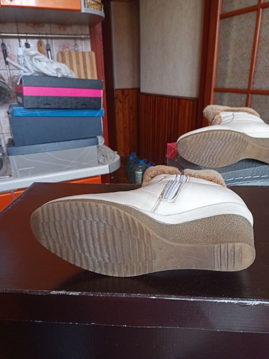 Ботинки жіночі теплі