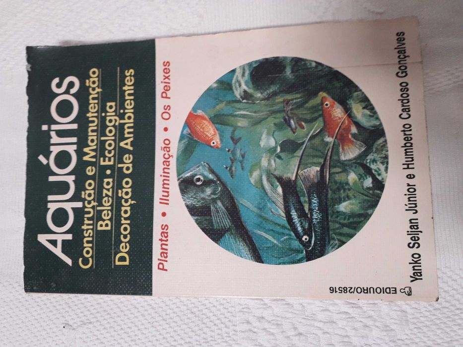 Livro sobre aquarios