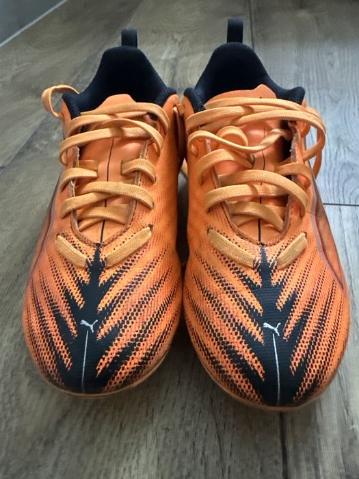 Buty piłkarskie korki Puma Ultra r. 33, 20 cm