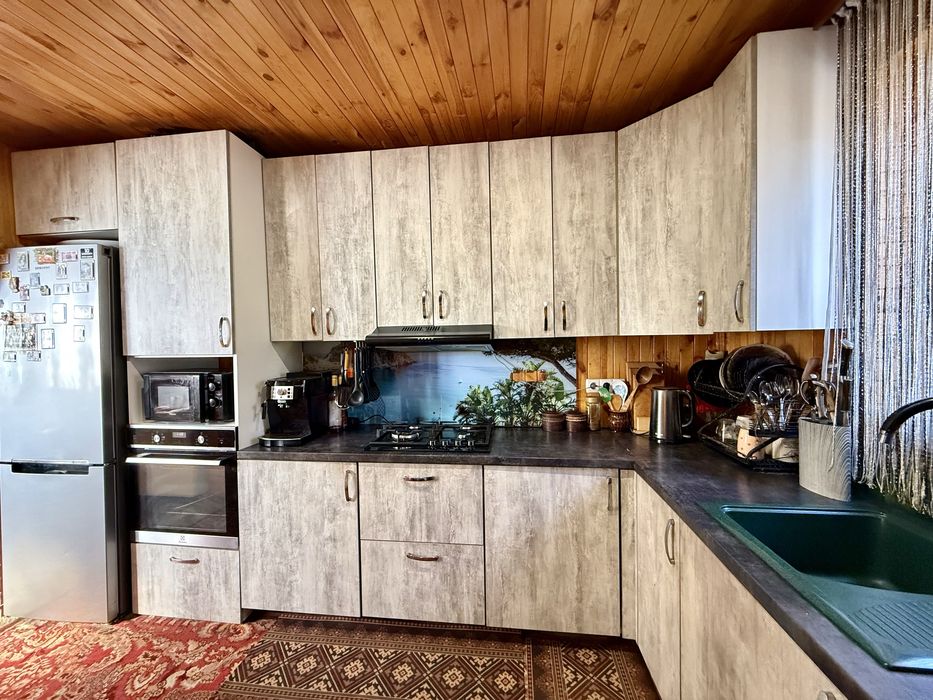 Будинок біля лісу та озера | 98 м² | 10 соток | закрита територія