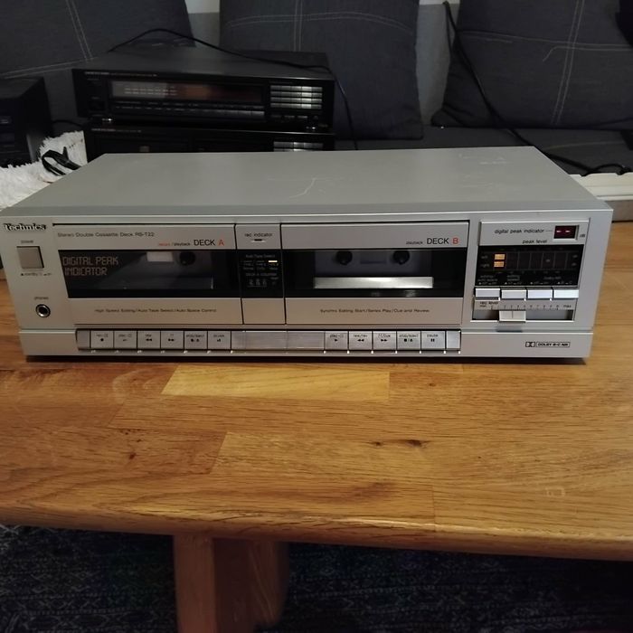 Magnetofon kasetowy Technics RS-T22