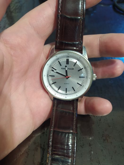 Часы Alberto Kavalli