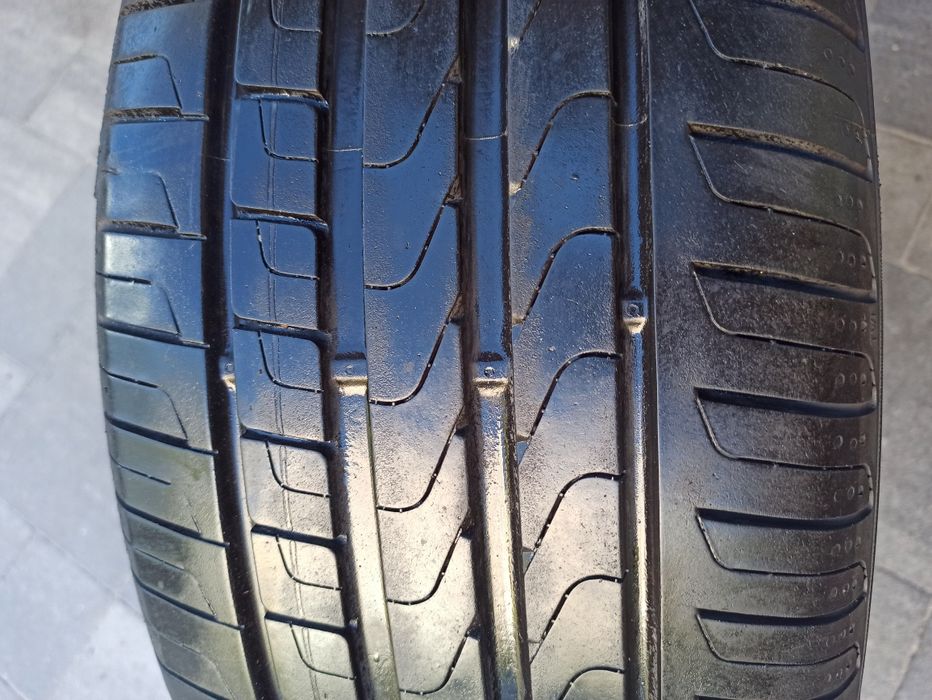 Продам ОДНО колесо 225/45 R18 Pirelli Cinturato P7
