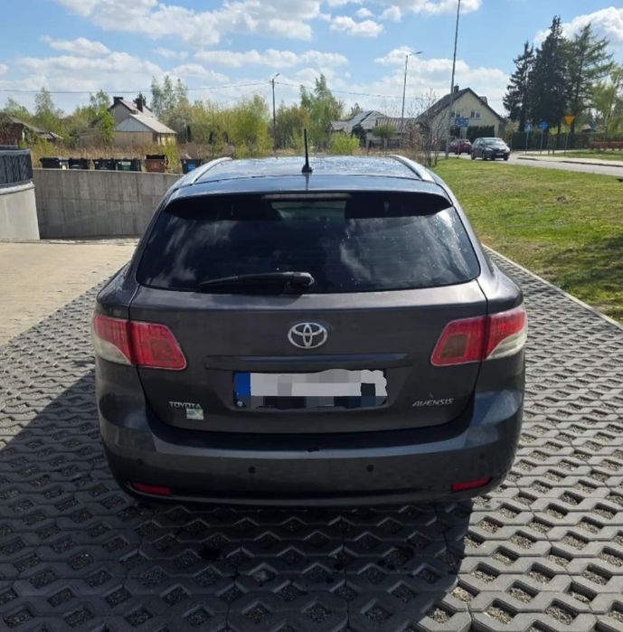 Toyota avensis T27 2010 2.0 D4D