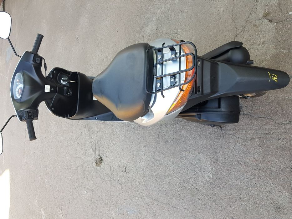 Скутер мопед Suzuki Address V50