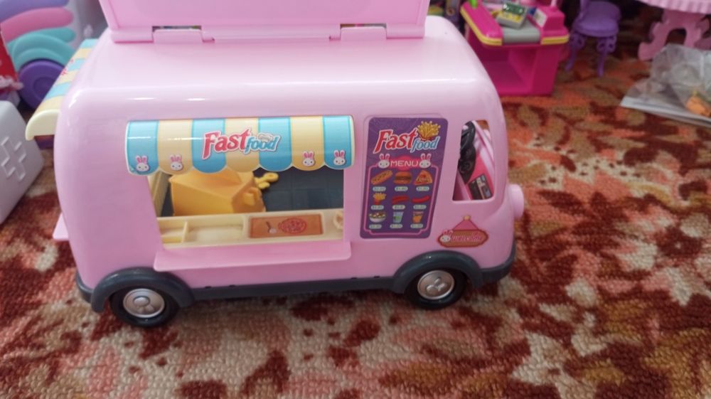 Sylvanian Families Сімья зайців