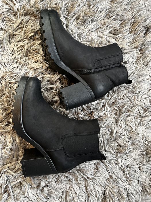Czarne botki Lasocki
