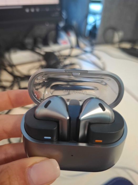 SAMSUNG Galaxy Airbuds 3 - novos