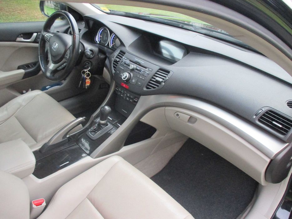 Sprzedam Hondę Accord 8