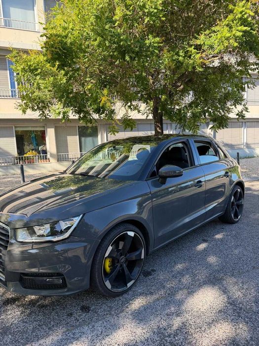 Audi 1.6 Sportback 115cv (5 Portas) – Económico, Excelente Estado