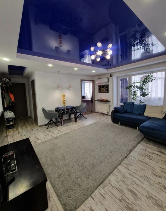 Продам 3х кімнатну квартиру у центрі міста, Майдан Волі