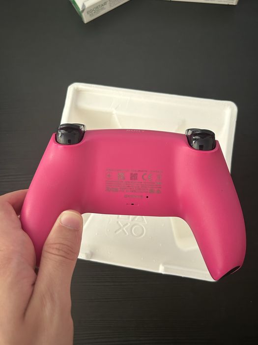 Comando PS5 DualSense Nova Pink — Como Novo com Caixa