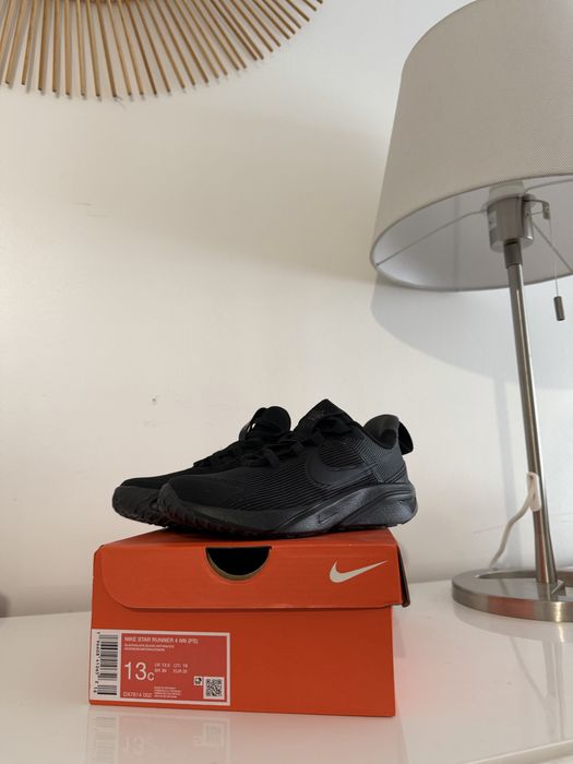 Tenis Nike pretos criança