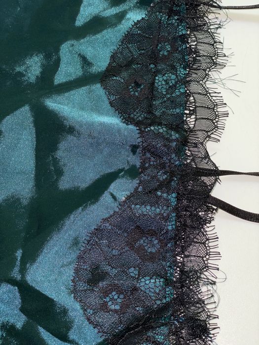 Шелковая бельевая  майка