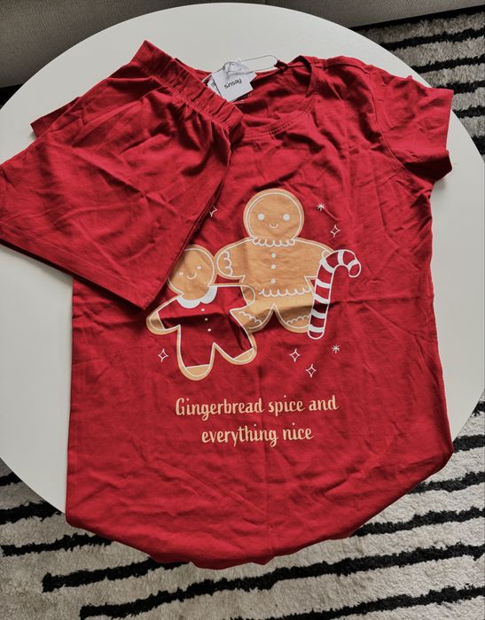 Świąteczna piżama 2częściowa (krótki rękaw) NOWA