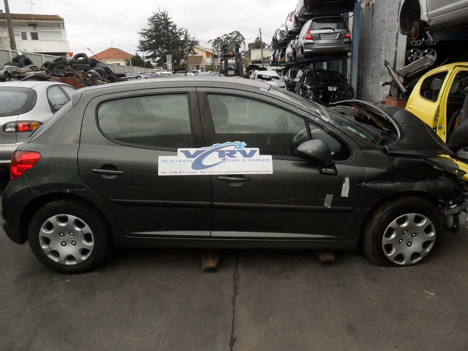 Peugeot 207 - Viatura para Peças