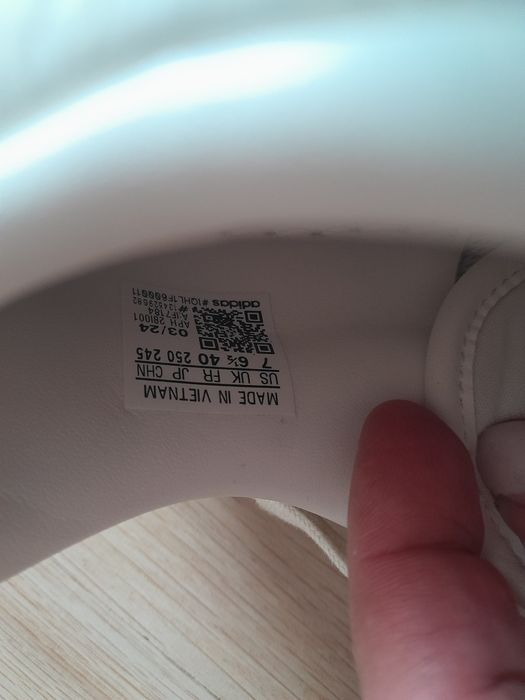 Кроссовки Adidas 39,5р.