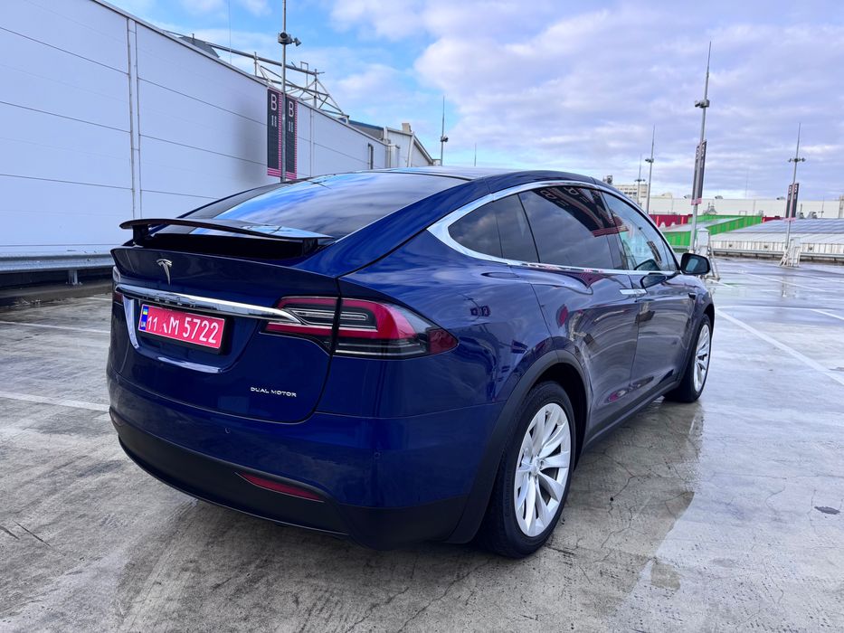 Tesla Model X Longe Range Plus 100 kWh Dual Motor (525 к.с.) AWD