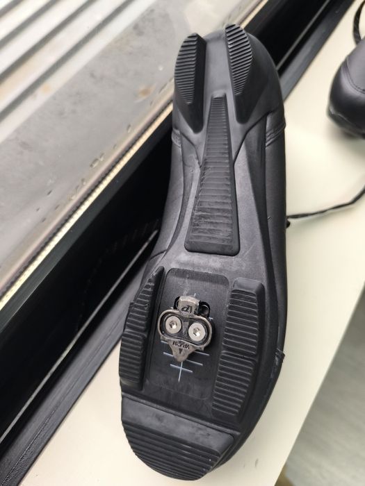 Sapatilhas de cycling ou rpm, com apoios Shimano 43