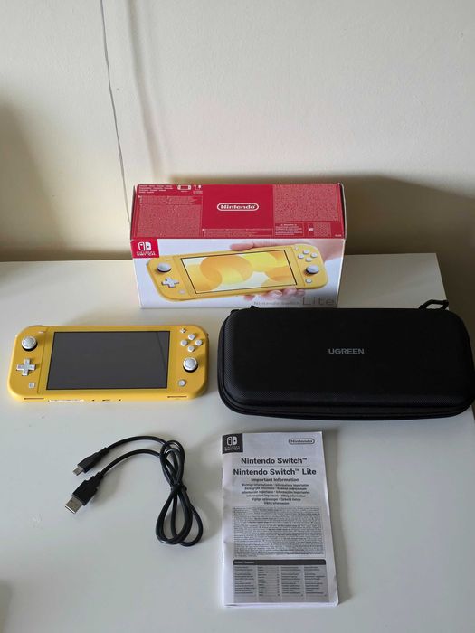 Konsola Nintendo Switch Lite żółta, zestaw
