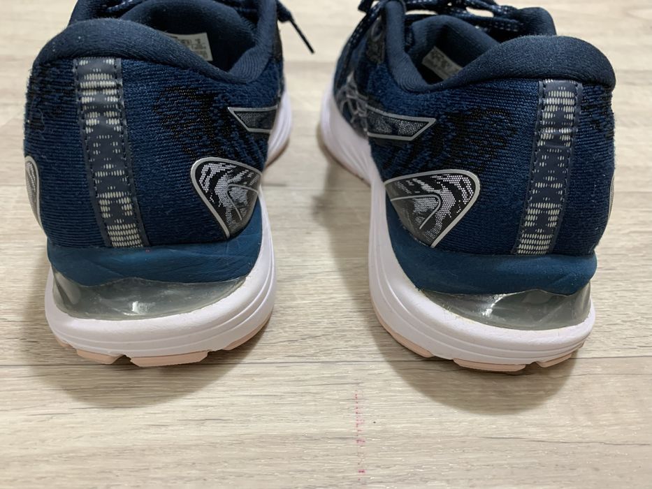Кросівки ASICS gel cumulus 23. 40-40,5 оригінал
