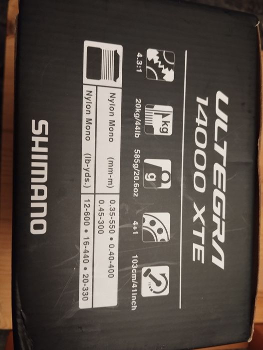 Shimano ultegra xte 1400 + nowa żyłka Shimano technium