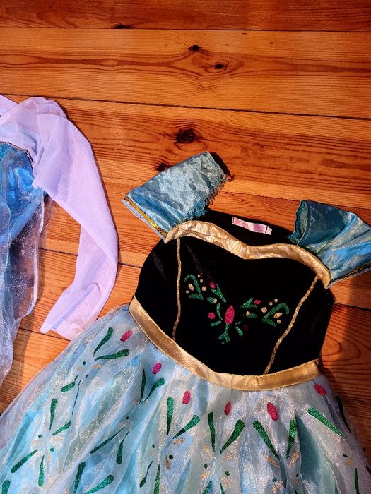 stroje sukienki karnawałowe elsa, anna,  bella