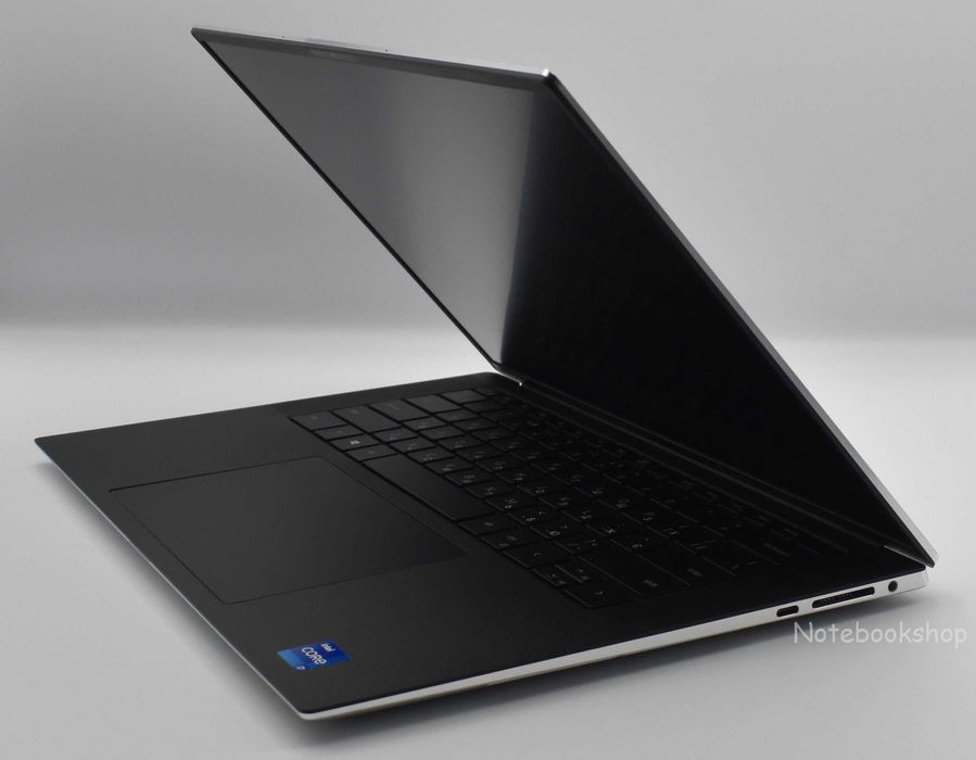 Dell XPS 15 9510 15.6" i7-11800H/16GB/IPS/NVIDIA GeForce RTX 3050 Ti