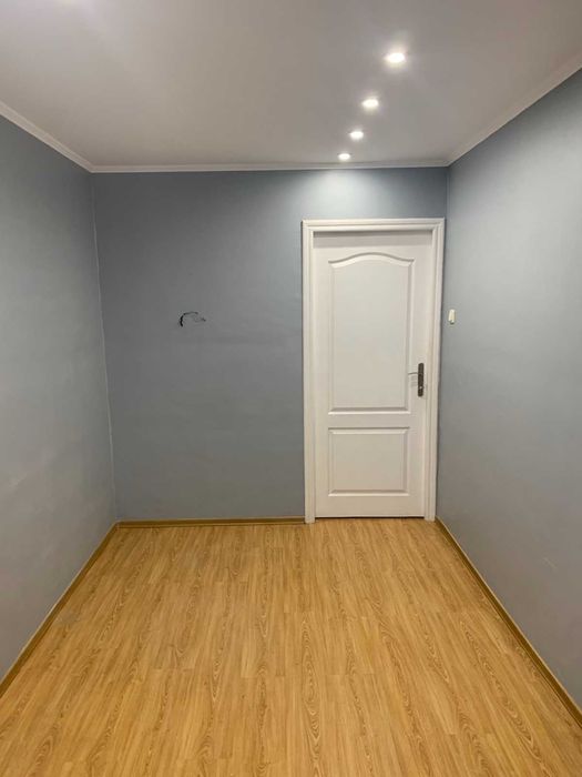 Продам 3 кімнатну квартиру вул. Ружинська