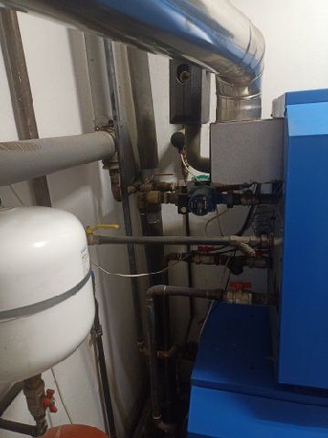 Kociol Buderus model Logano G124 o mocy 24 kW