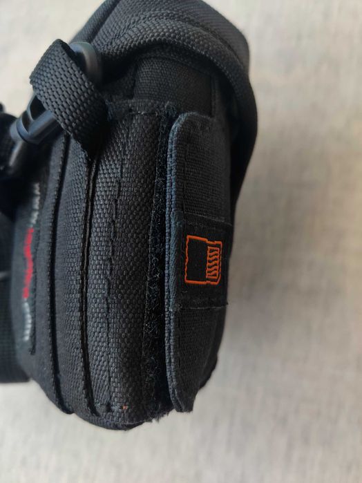 Lowepro futerał Altus 20 Black czarny etui na aparat pokrowiec torba