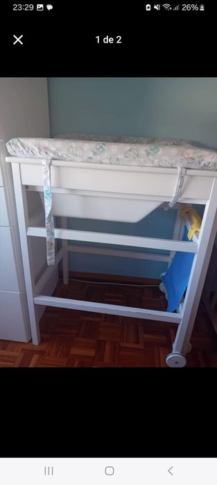 Fraldario com banheira