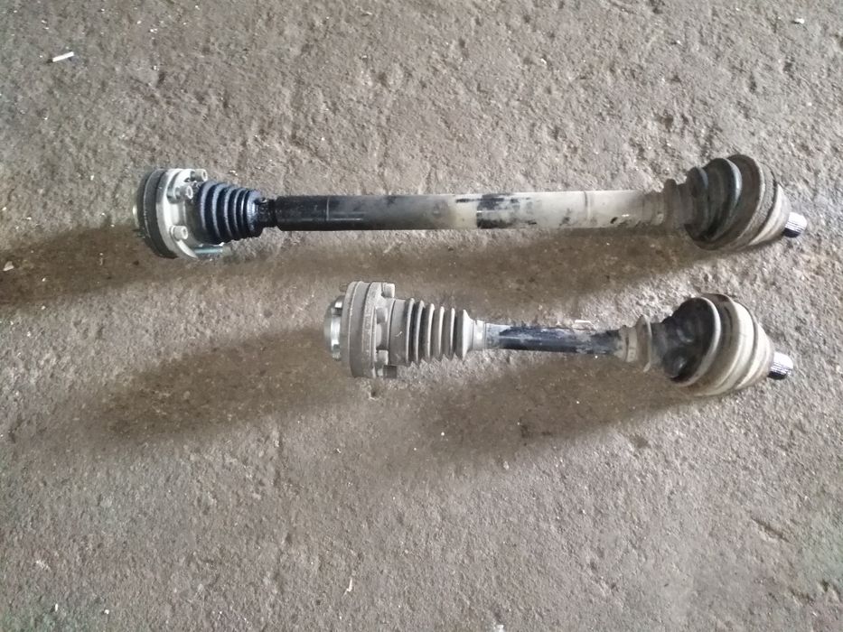 Półoś prawa lewa VW touran 2.0tdi BKD