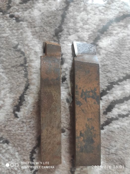 Токарні різці продам