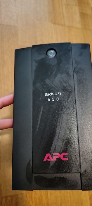 ДБЖ APC Back UPS 650
