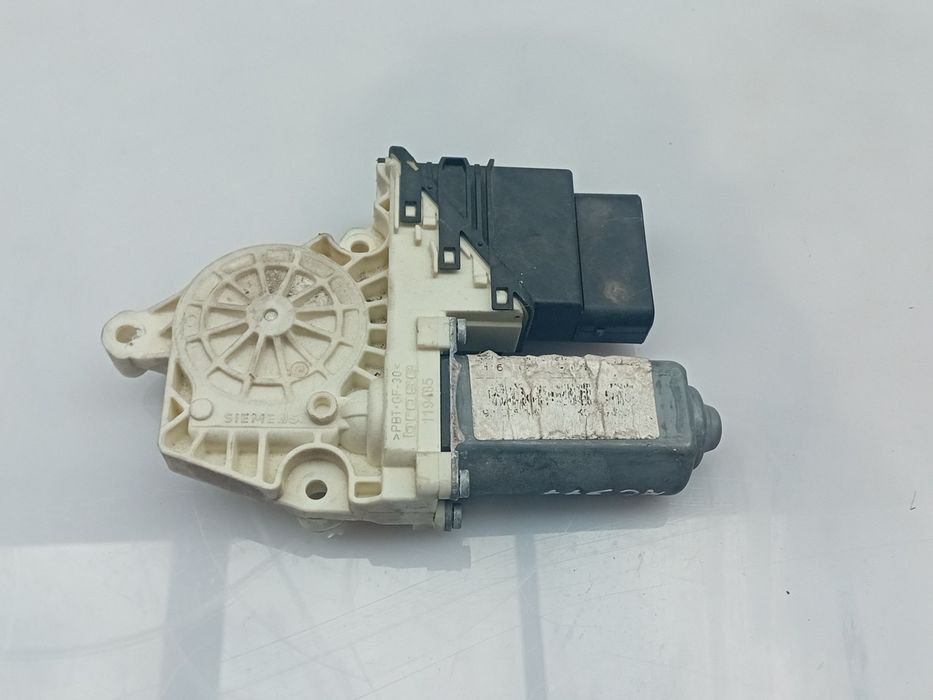 Motor vidro trás esquerdo VOLKSWAGEN Touran (1T)
