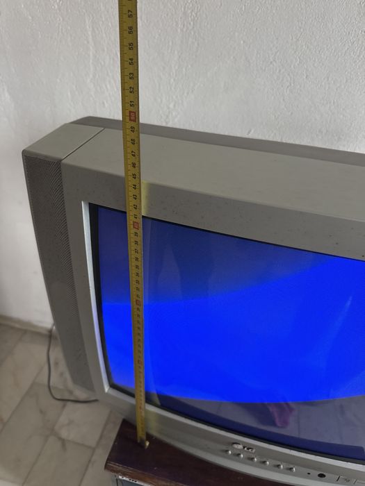 Televisão Antiga CRT Sony/Philips Ideal para Retro Gaming