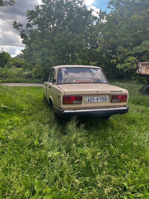 Продам ваз 2107
